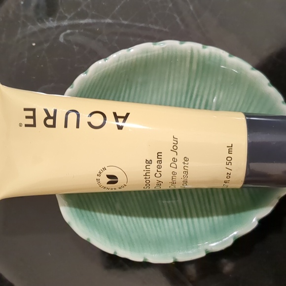 Day Cream - Picture 3 of 3